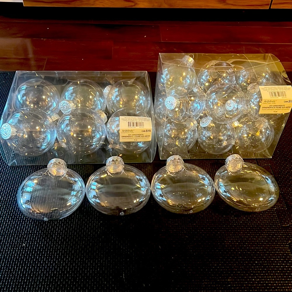 DIY plastic Christmas ornaments